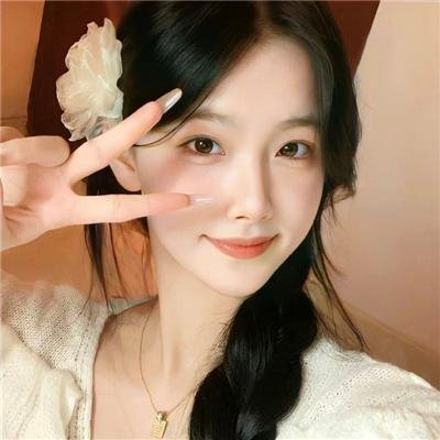 绿茵春色